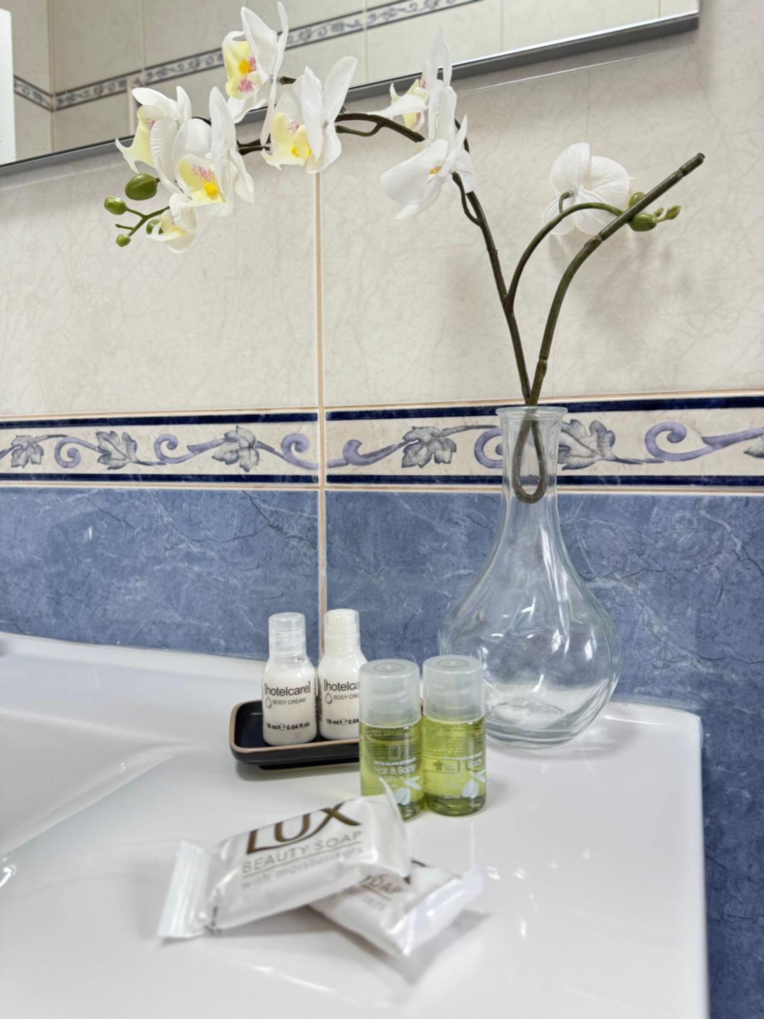 Villa Bonita Guesthouse Albufeira Old Town Ngoại thất bức ảnh