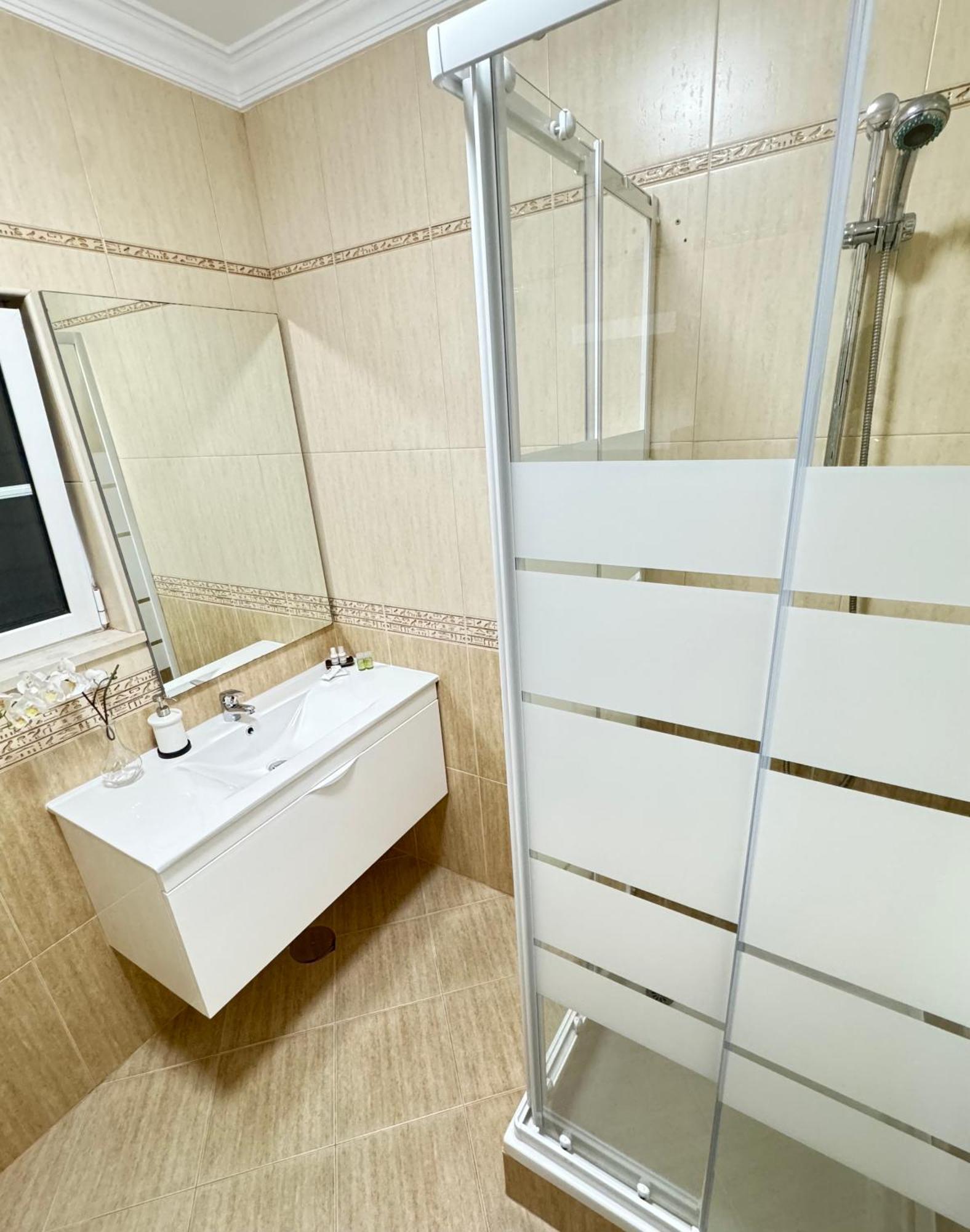 Villa Bonita Guesthouse Albufeira Old Town Ngoại thất bức ảnh