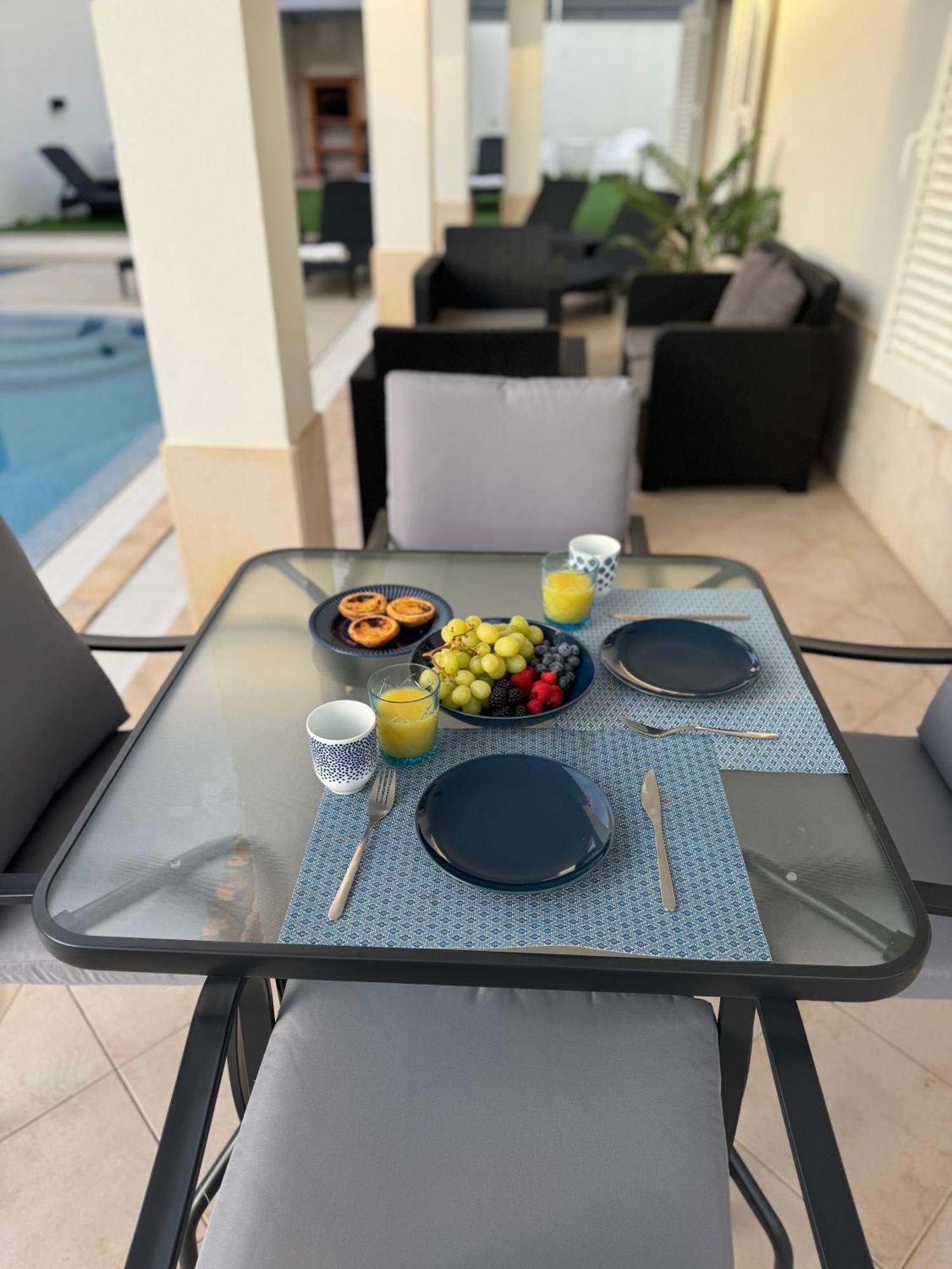 Villa Bonita Guesthouse Albufeira Old Town Ngoại thất bức ảnh